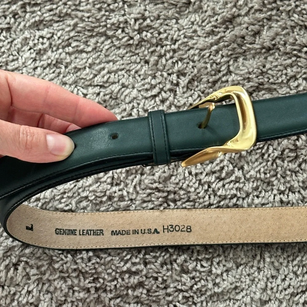 Elegant Green Genuine Leather Belt with Gold Buckle Size Large
